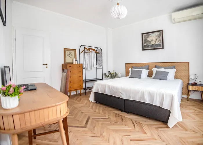 Апартамент Downtown Point